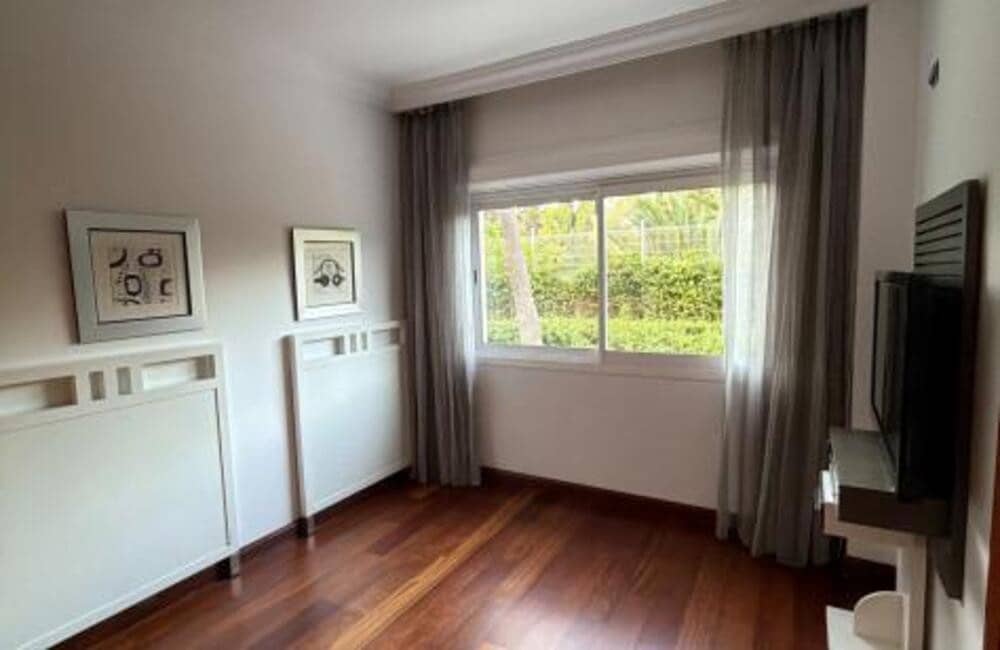 3 soveværelse Lejlighed til leje i Marbella med swimmingpool garage - € 5.000 (Ref: 7041078)