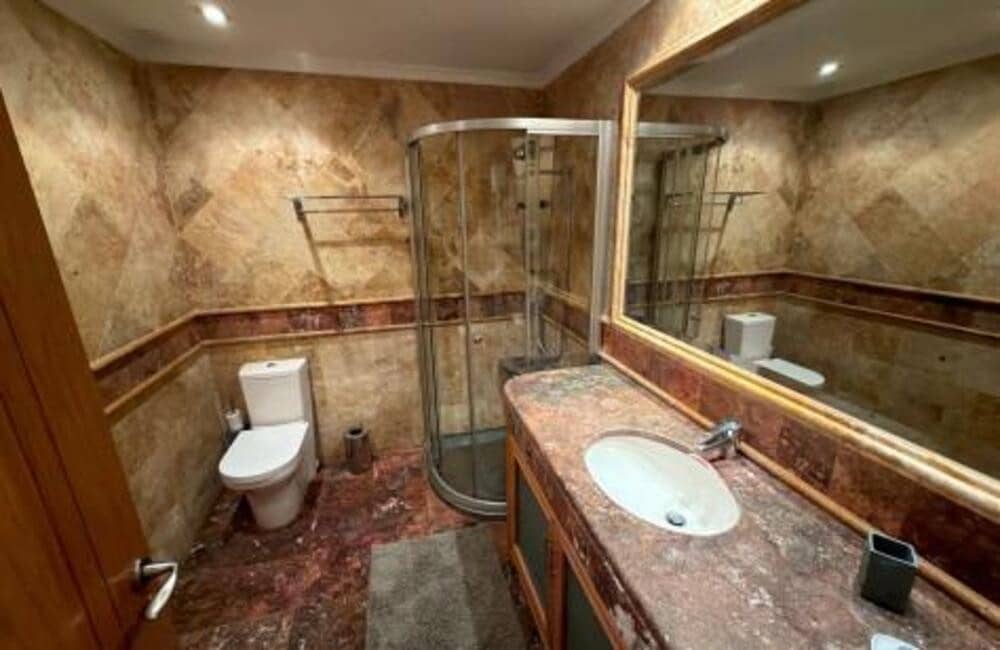 3 soveværelse Lejlighed til leje i Marbella med swimmingpool garage - € 5.000 (Ref: 7041078)