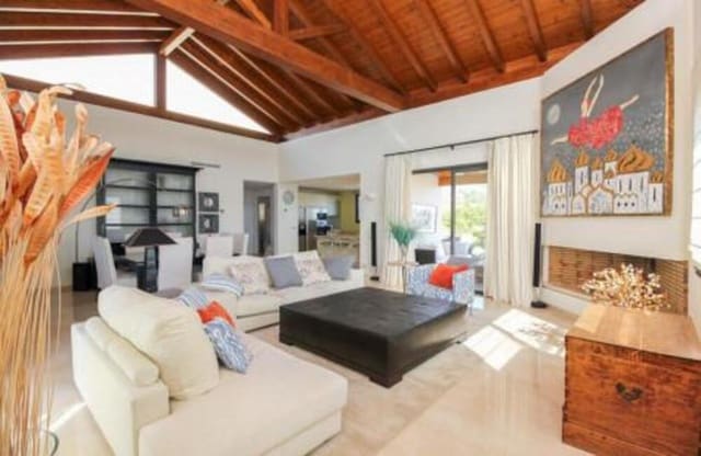 3 soveværelse Villa til leje i Sierra Blanca, Marbella med swimmingpool garage - € 8.500 (Ref: 7059987)