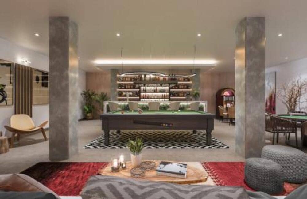 4 bedroom Villa for sale in Benahavis with pool garage - € 1,850,000 (Ref: 7126573)