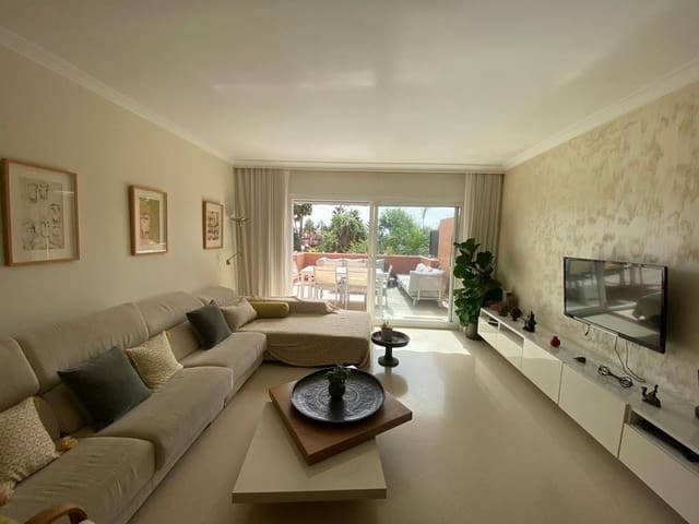 3 Zimmer Penthouse zu vermieten in Puerto Banus, Marbella mit Pool Garage - 3.500 € (Ref: 7146032)