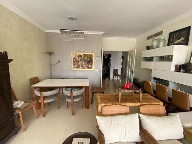 3 Zimmer Penthouse zu vermieten in Puerto Banus, Marbella mit Pool Garage - 3.500 € (Ref: 7146032)