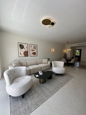 4 makuuhuone Kattohuoneisto vuokrattavana paikassa Puerto Banus, Marbella mukana uima-altaan 
autotalli - 6 000 € (Ref: 7146032)