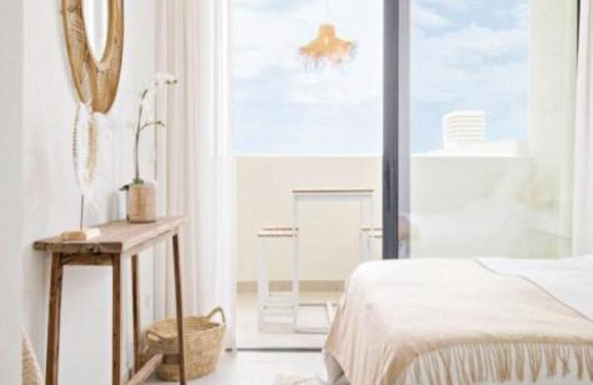 2 soverom Leilighet til leie i Casares med svømmebasseng garasje - € 2 700 (Ref: 7188130)