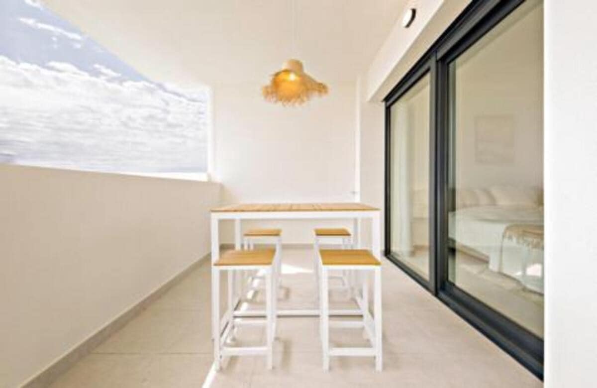 2 soverom Leilighet til leie i Casares med svømmebasseng garasje - € 2 700 (Ref: 7188130)