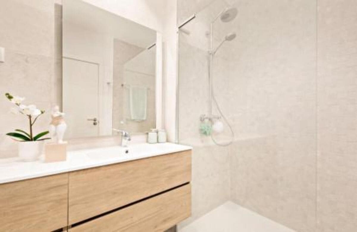 2 soverom Leilighet til leie i Casares med svømmebasseng garasje - € 2 700 (Ref: 7188130)