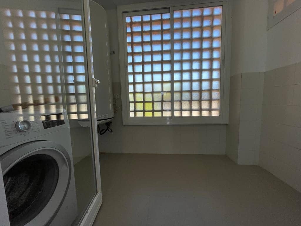 Casa de 3 habitaciones en Benahavís en alquiler con piscina garaje - 3.200 € (Ref: 7220680)