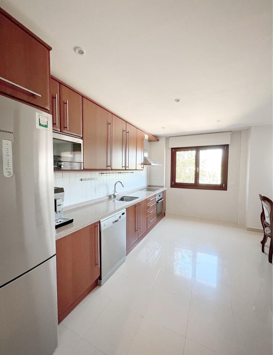 3 sovrum Lägenhet till salu i Marbella med pool garage - 1 250 000 € (Ref: 7255050)