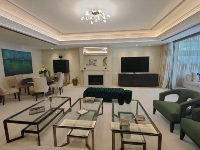 4 soveværelse Villa til leje i Sierra Blanca, Marbella med swimmingpool garage - € 8.900 (Ref: 7260859)