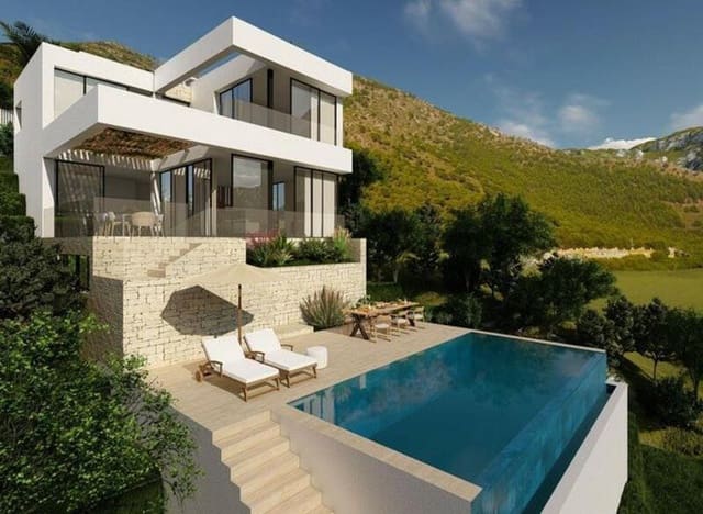 4 sypialnia Willa na sprzedaż w El Faro de Calaburra - Chaparral, Mijas z basenem garażem - 1 495 000 € (Ref: 7278716)