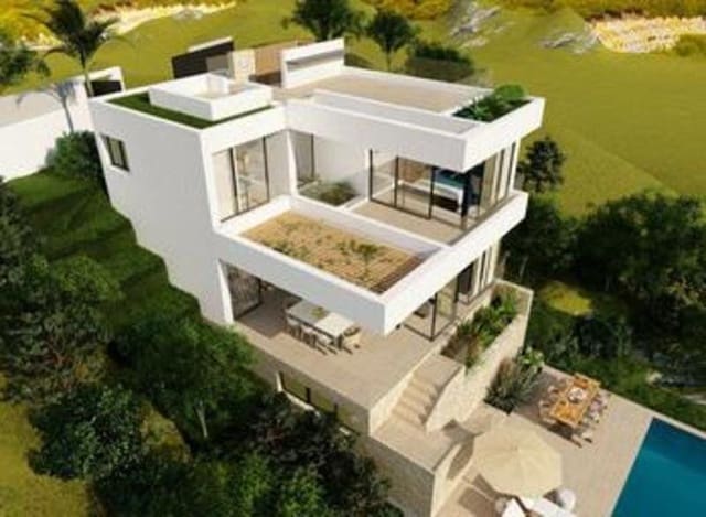 4 sypialnia Willa na sprzedaż w El Faro de Calaburra - Chaparral, Mijas z basenem garażem - 1 495 000 € (Ref: 7278716)