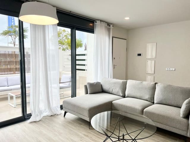Casa de 3 habitaciones en Cancelada, Estepona en alquiler con piscina garaje - 3.000 € (Ref: 7296023)