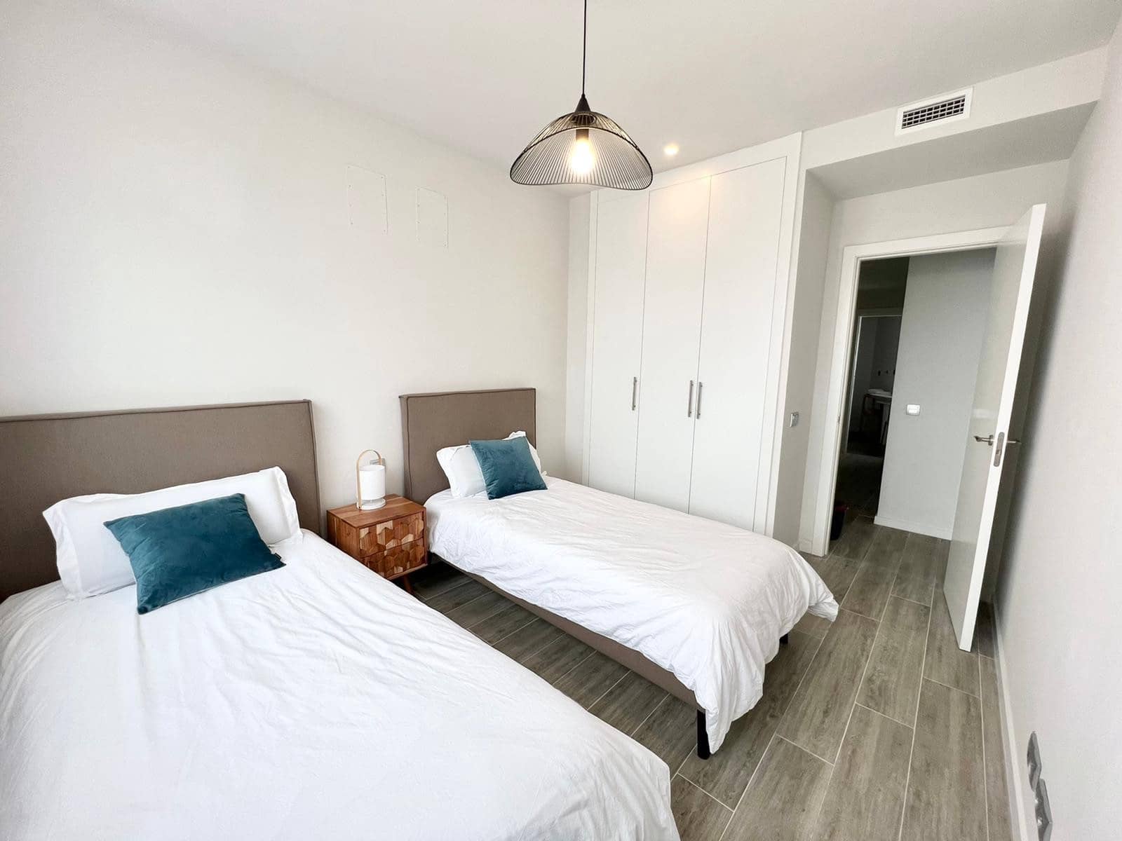 3 bedroom Townhouse for rent in Cancelada with pool garage - € 3,000 (Ref: 7296023)