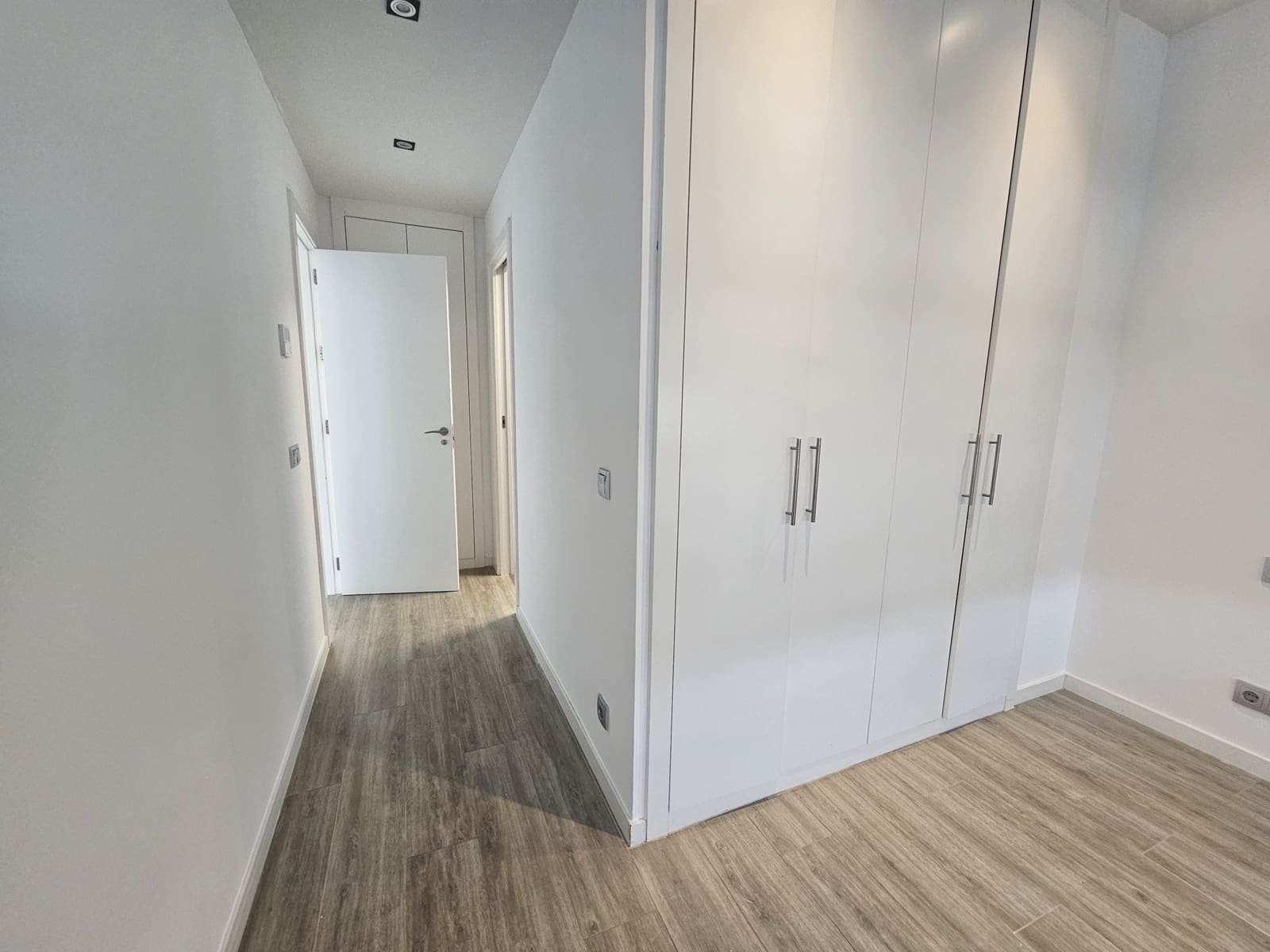4 bedroom Townhouse for rent in Cancelada with pool garage - € 3,000 (Ref: 7296023)