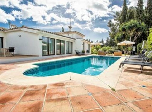 8 bedroom Villa for rent in Nueva Alcántara, Marbella with pool garage - € 15,000 (Ref: 7301327)