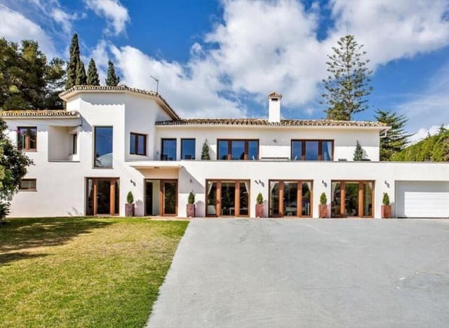 8 bedroom Villa for rent in Nueva Alcántara, Marbella with pool garage - € 15,000 (Ref: 7301327)