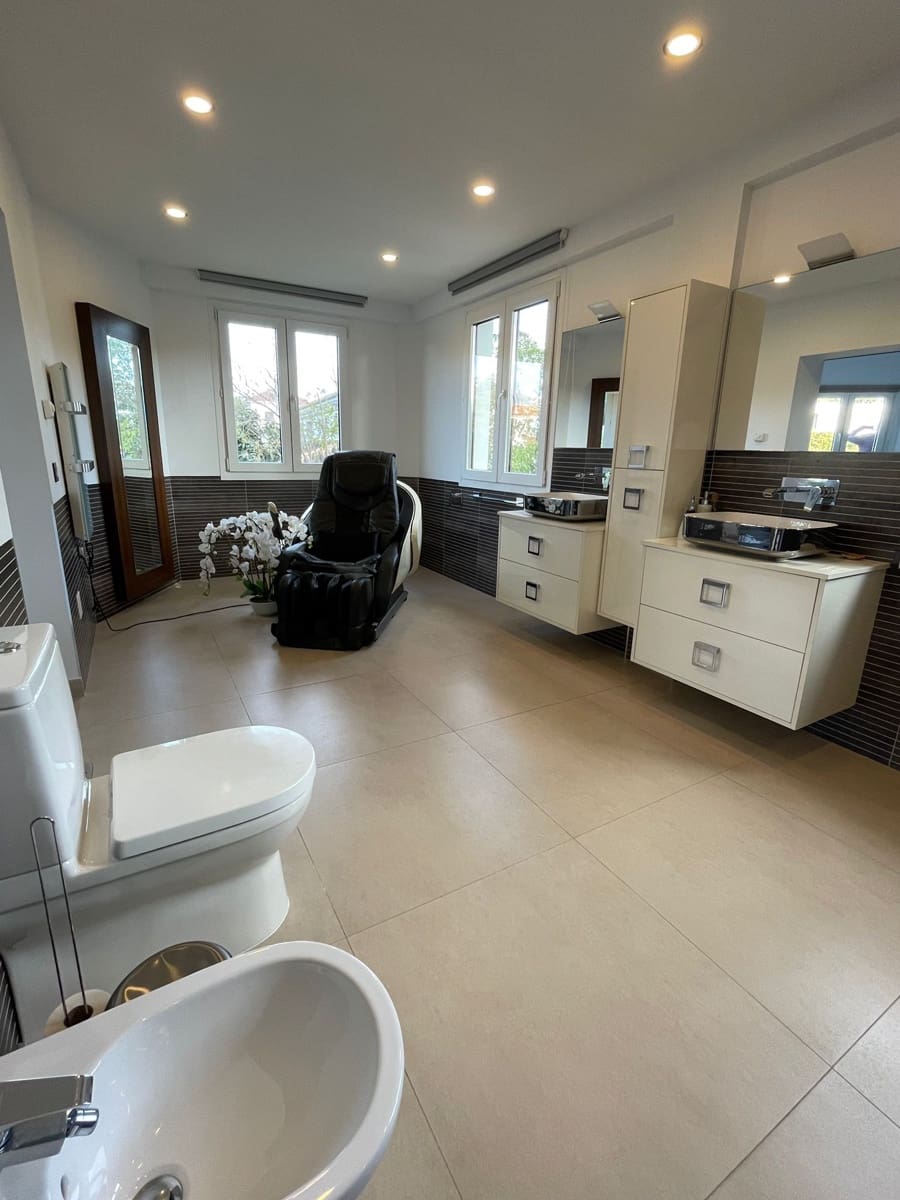 Chalet de 8 habitaciones en San Pedro de Alcantara en alquiler con piscina garaje - 15.000 € (Ref: 7301327)