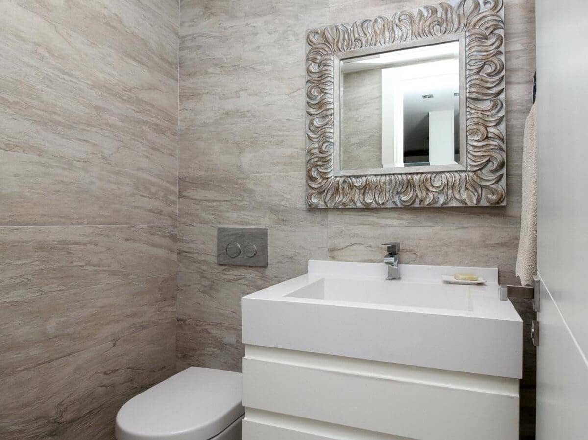 Maison de Ville de 4 chambres à louer à Marbella avec piscine garage - 9 000 € (Ref: 7347131)