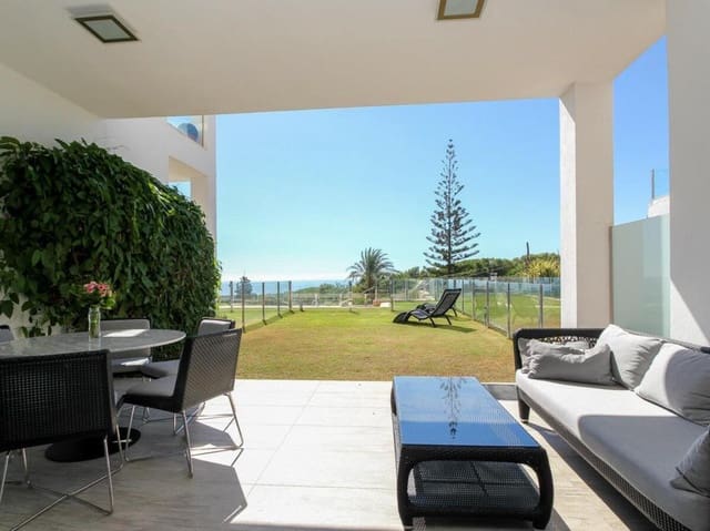 4 soveværelse Byhus til leje i Lomas De Marbella, Marbella med swimmingpool garage - € 9.000 (Ref: 7347131)