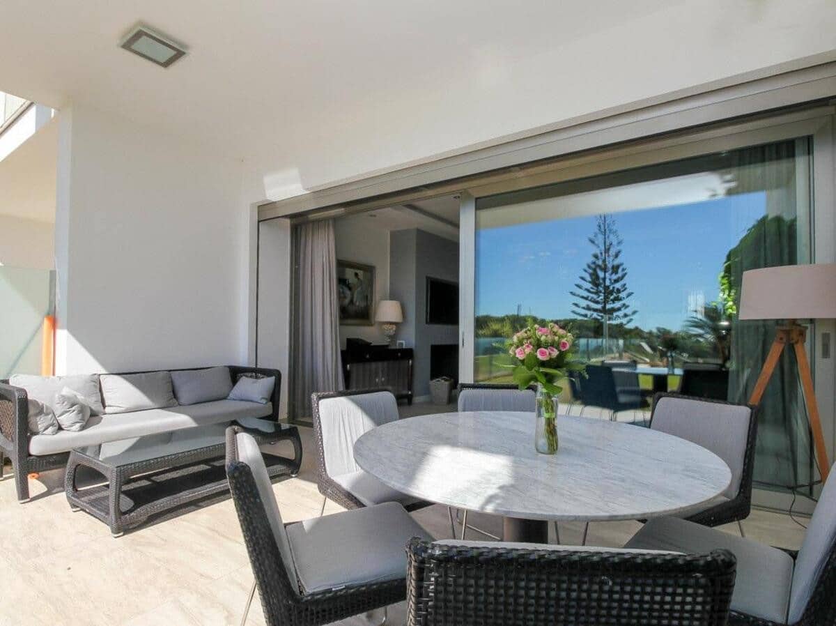 4 makuuhuone Omakotitalo vuokrattavana paikassa Marbella mukana uima-altaan 
autotalli - 9 000 € (Ref: 7347131)