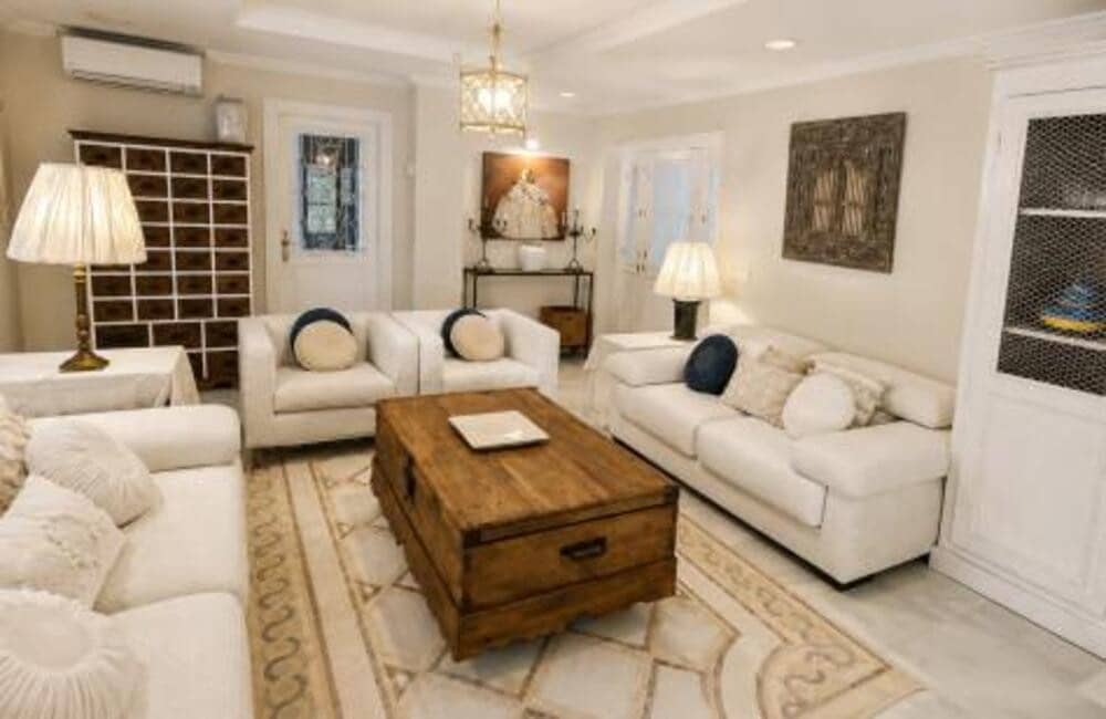 4 sovrum Villa att hyra i Nueva Andalucia med pool garage - 6 500 € (Ref: 7366274)