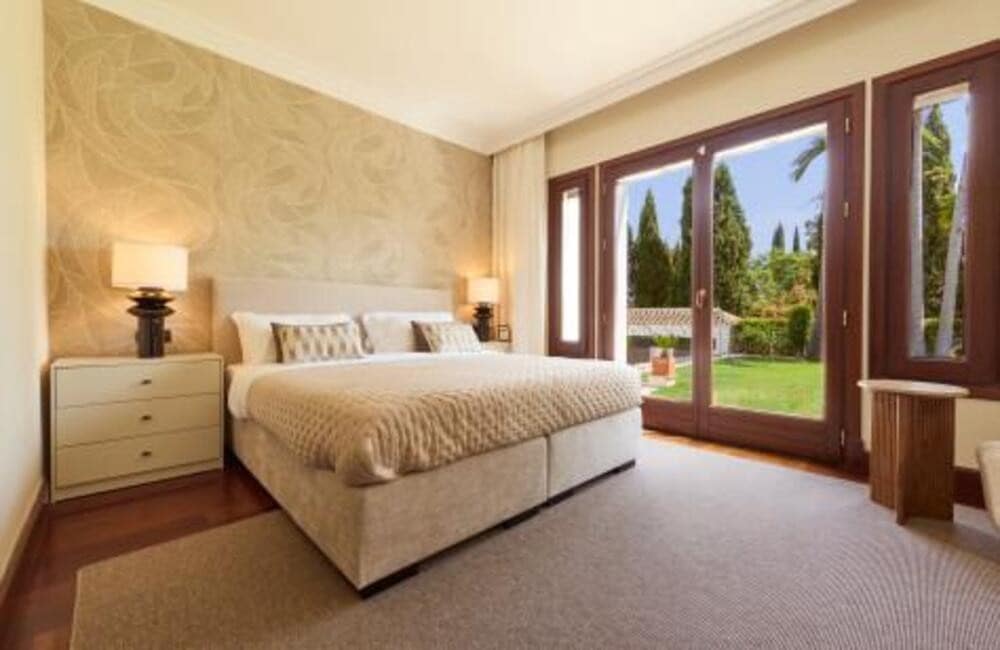 4 soverom Villa til leie i Marbella med svømmebasseng garasje - € 13 000 (Ref: 7403447)