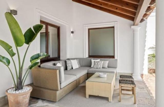 4 soveværelse Villa til leje i Sierra Blanca, Marbella med swimmingpool garage - € 13.000 (Ref: 7403447)