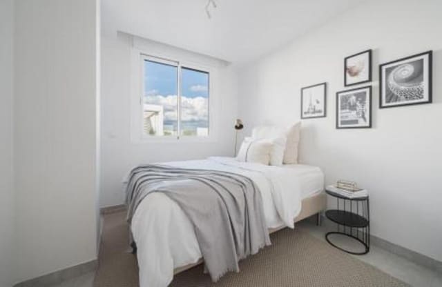 3 chambre Appartement à vendre à El Faro de Calaburra - Chaparral, Mijas avec piscine garage - 499 000 € (Ref: 7411091)