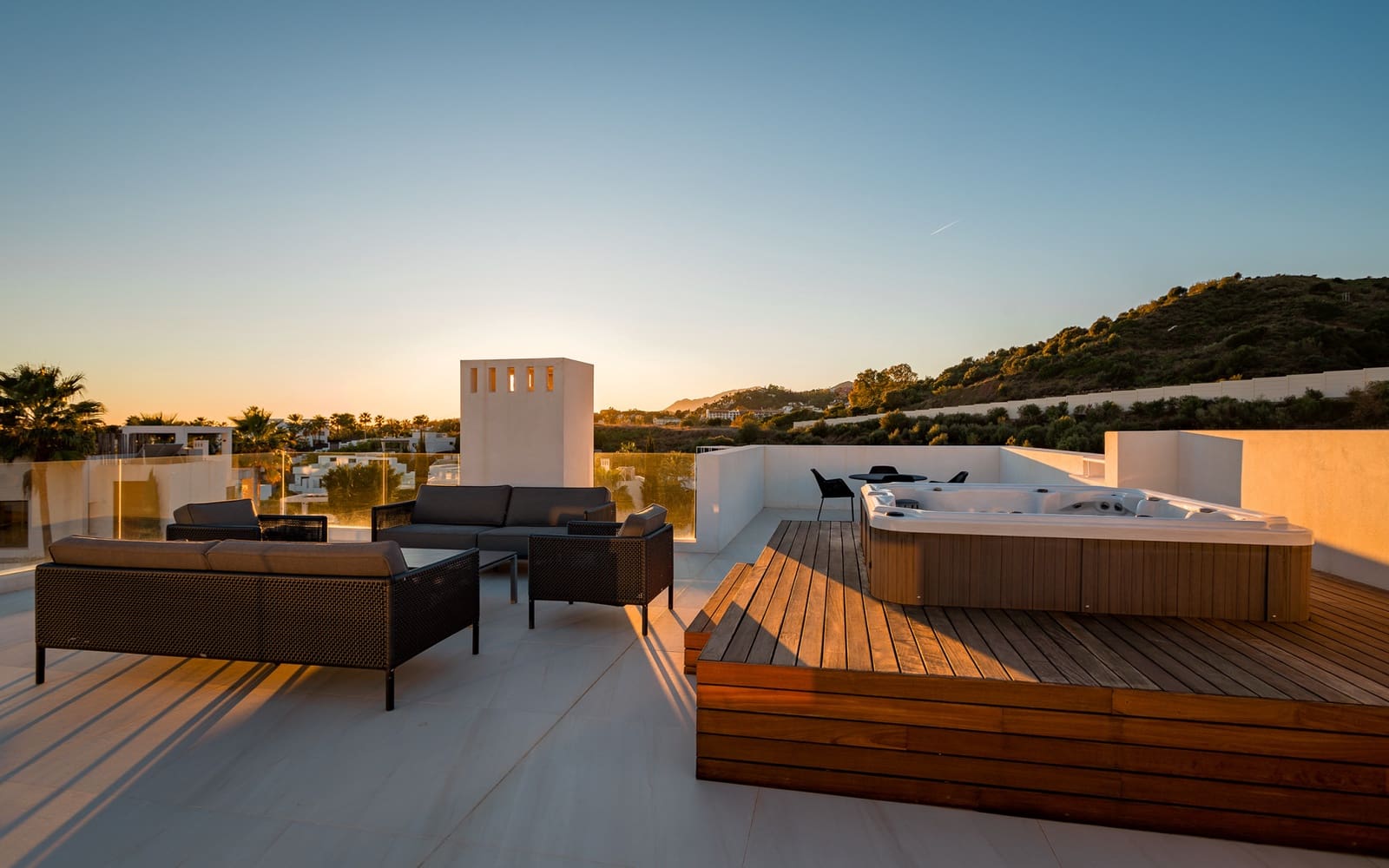 7 quarto Moradia para venda em Marbella com piscina garagem - 4 200 000 € (Ref: 7433115)