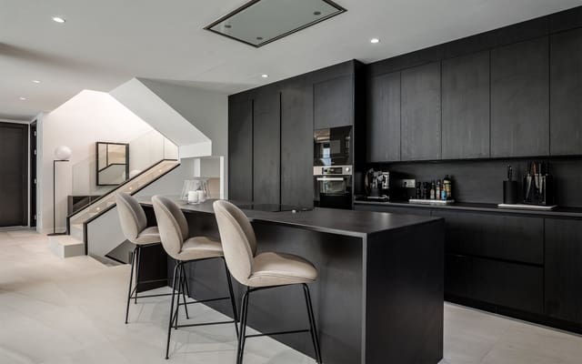 7 soverom Villa til salgs i Los Naranjos, Marbella med svømmebasseng garasje - € 4 200 000 (Ref: 7433115)