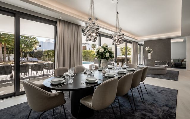 7 chambre Villa/Maison à vendre à Los Naranjos, Marbella avec piscine garage - 4 200 000 € (Ref: 7433115)
