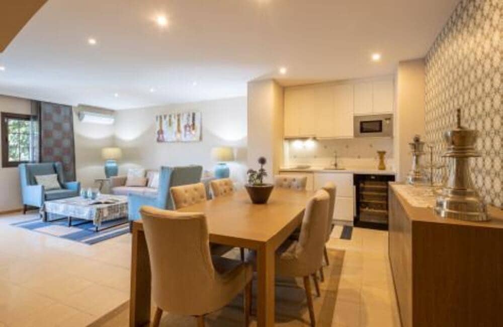 6 quarto Moradia para venda em El Paraiso com piscina garagem - 1 950 000 € (Ref: 7449612)