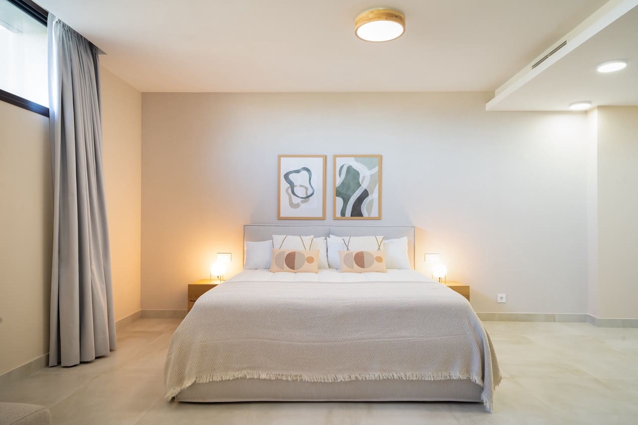 4 chambre Villa/Maison à vendre à Benahavis avec piscine garage - 1 890 000 € (Ref: 7477273)
