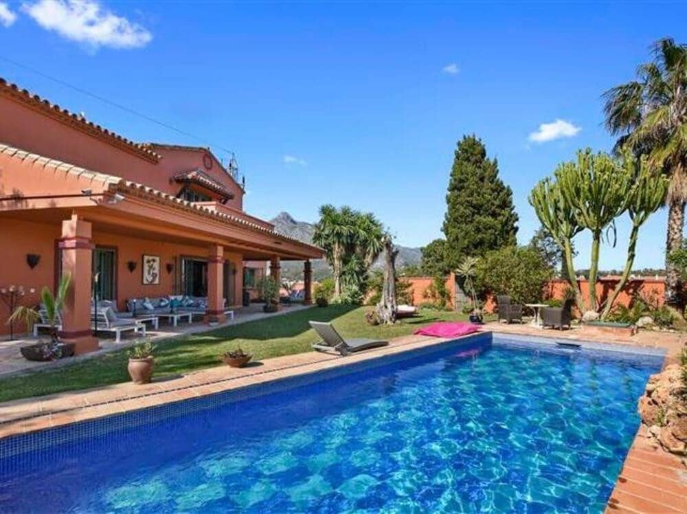 6 chambre Villa/Maison à vendre à Puerto Banus avec piscine garage - 2 290 000 € (Ref: 7489311)