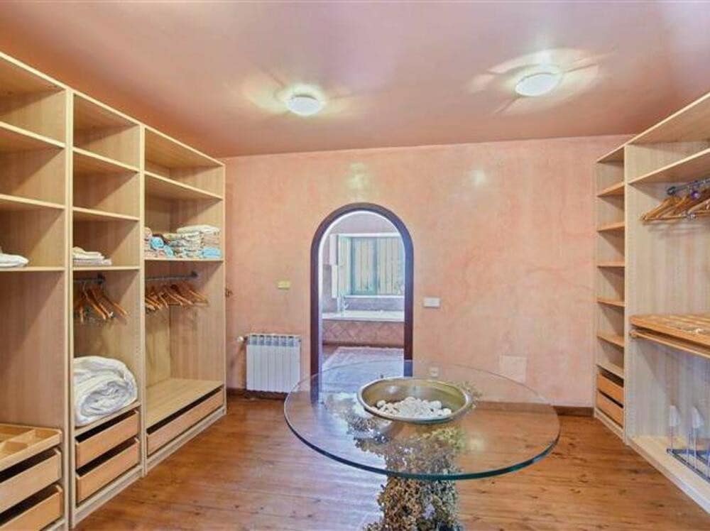 6 chambre Villa/Maison à vendre à Puerto Banus avec piscine garage - 2 290 000 € (Ref: 7489311)