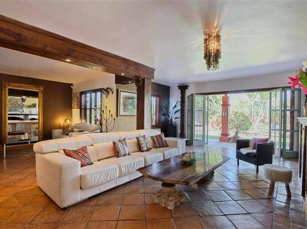 6 chambre Villa/Maison à vendre à Puerto Banus avec piscine garage - 2 290 000 € (Ref: 7489311)