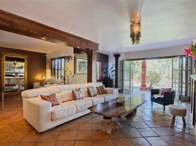 6 chambre Villa/Maison à vendre à Puerto Banus, Marbella avec piscine garage - 2 290 000 € (Ref: 7489311)