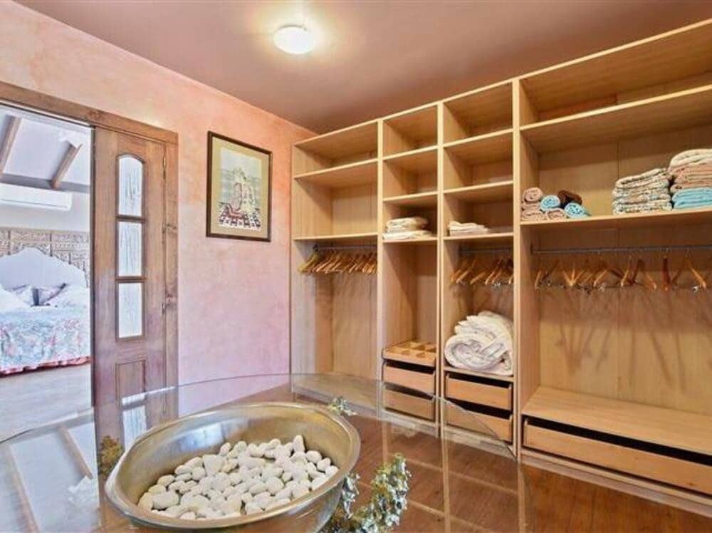 6 quarto Moradia para arrendar em Puerto Banus com piscina garagem - 7 000 € (Ref: 7489312)