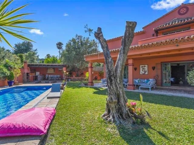 6 soveværelse Villa til leje i Puerto Banus, Marbella med swimmingpool garage - € 7.000 (Ref: 7489312)
