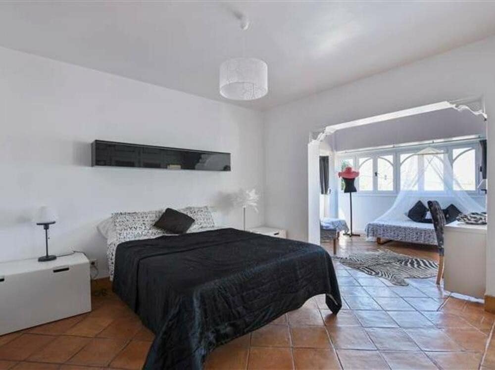 6 quarto Moradia para arrendar em Puerto Banus com piscina garagem - 7 000 € (Ref: 7489312)