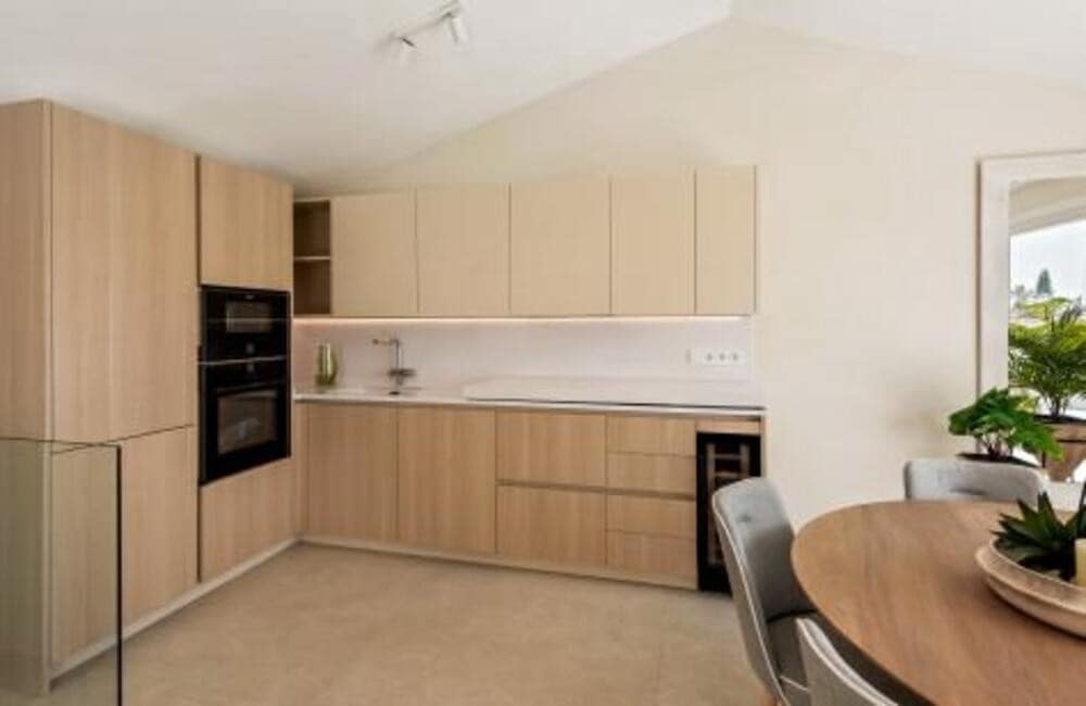 4 quarto Moradia para venda em Estepona com piscina garagem - 1 495 000 € (Ref: 7494316)