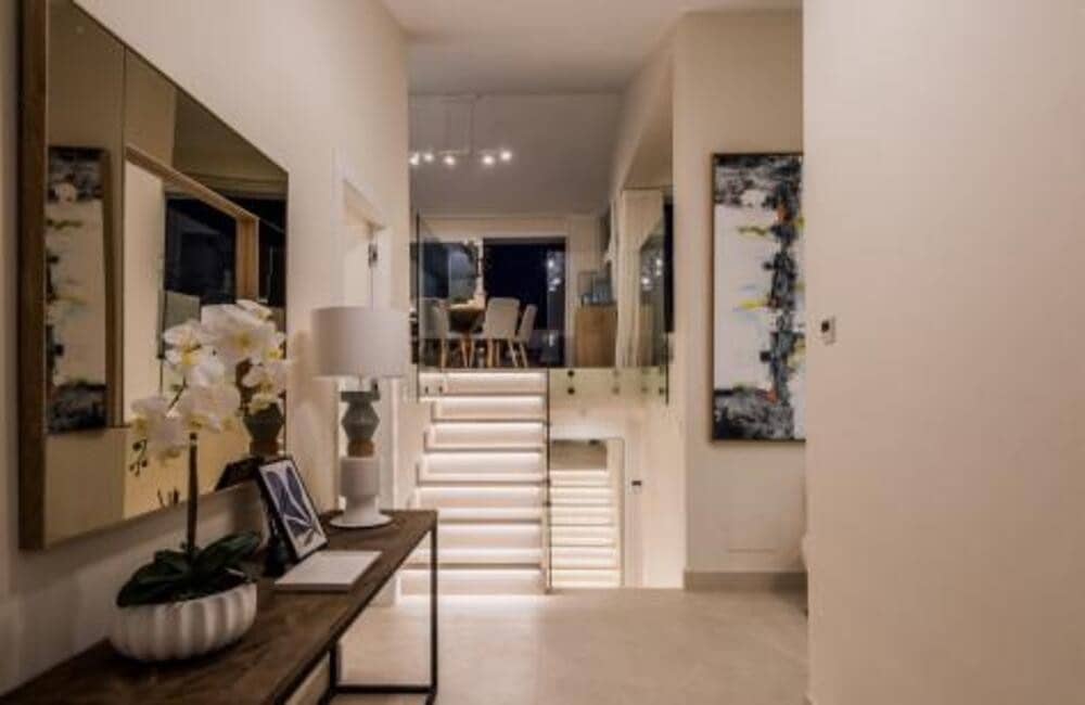 4 quarto Moradia para venda em Estepona com piscina garagem - 1 495 000 € (Ref: 7494316)