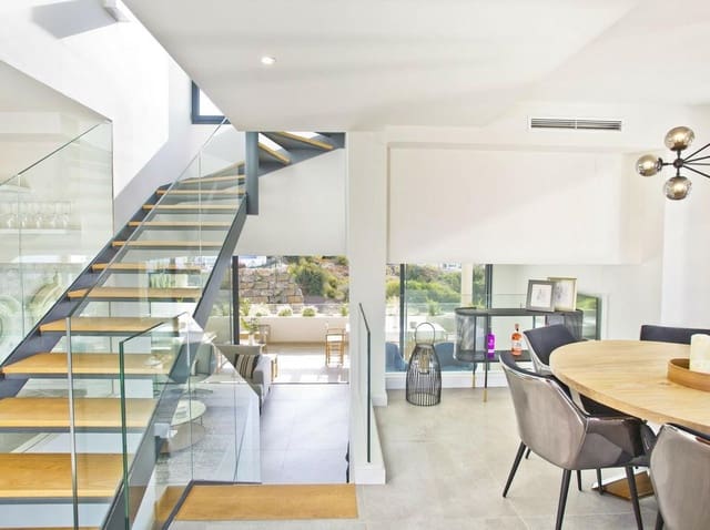 3 makuuhuone Paritalo vuokrattavana paikassa Cabopino - Artola, Marbella mukana uima-altaan 
autotalli - 6 000 € (Ref: 7500101)