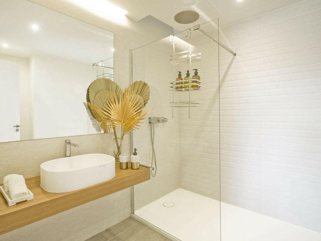 3 Zimmer Doppelhaus zu vermieten in Marbella mit Pool Garage - 6.000 € (Ref: 7500101)