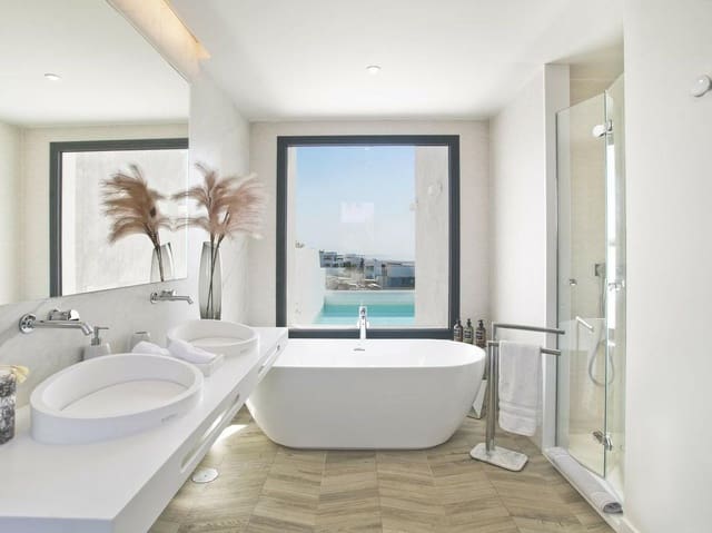 3 Zimmer Doppelhaus zu vermieten in Cabopino - Artola, Marbella mit Pool Garage - 6.000 € (Ref: 7500101)