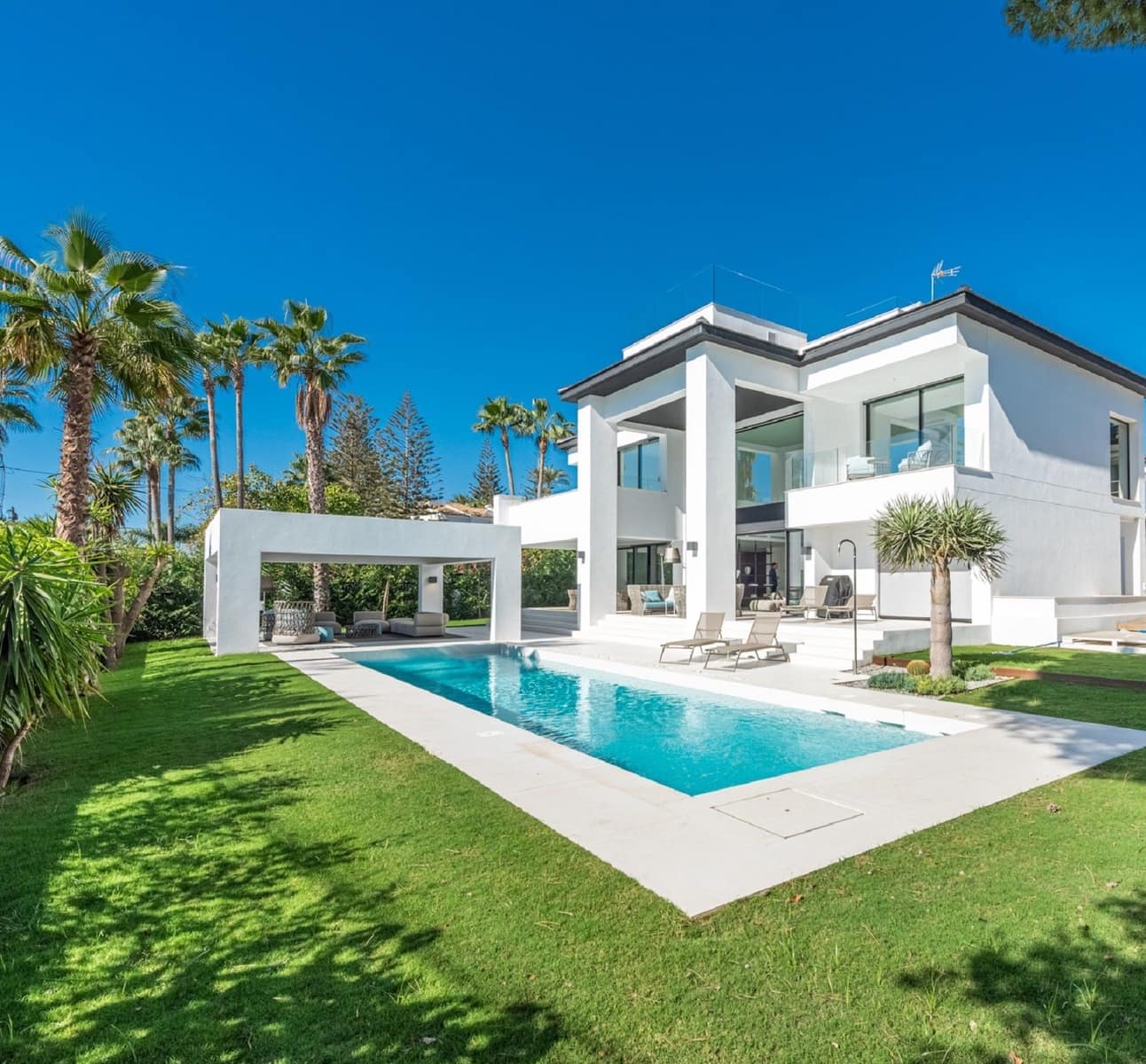 6 chambre Villa/Maison à vendre à San Pedro de Alcantara avec piscine garage - 5 490 000 € (Ref: 7500103)