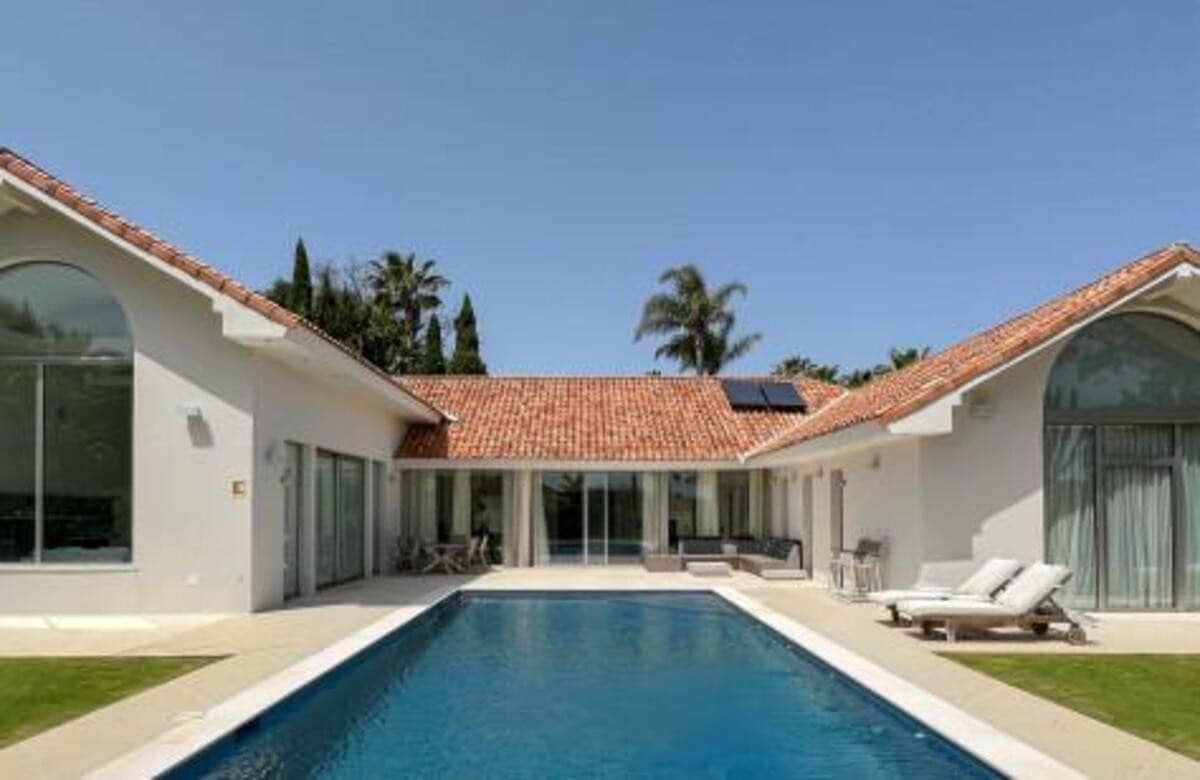5 soveværelse Villa til salg i Sotogrande med swimmingpool garage - € 2.195.000 (Ref: 7503297)