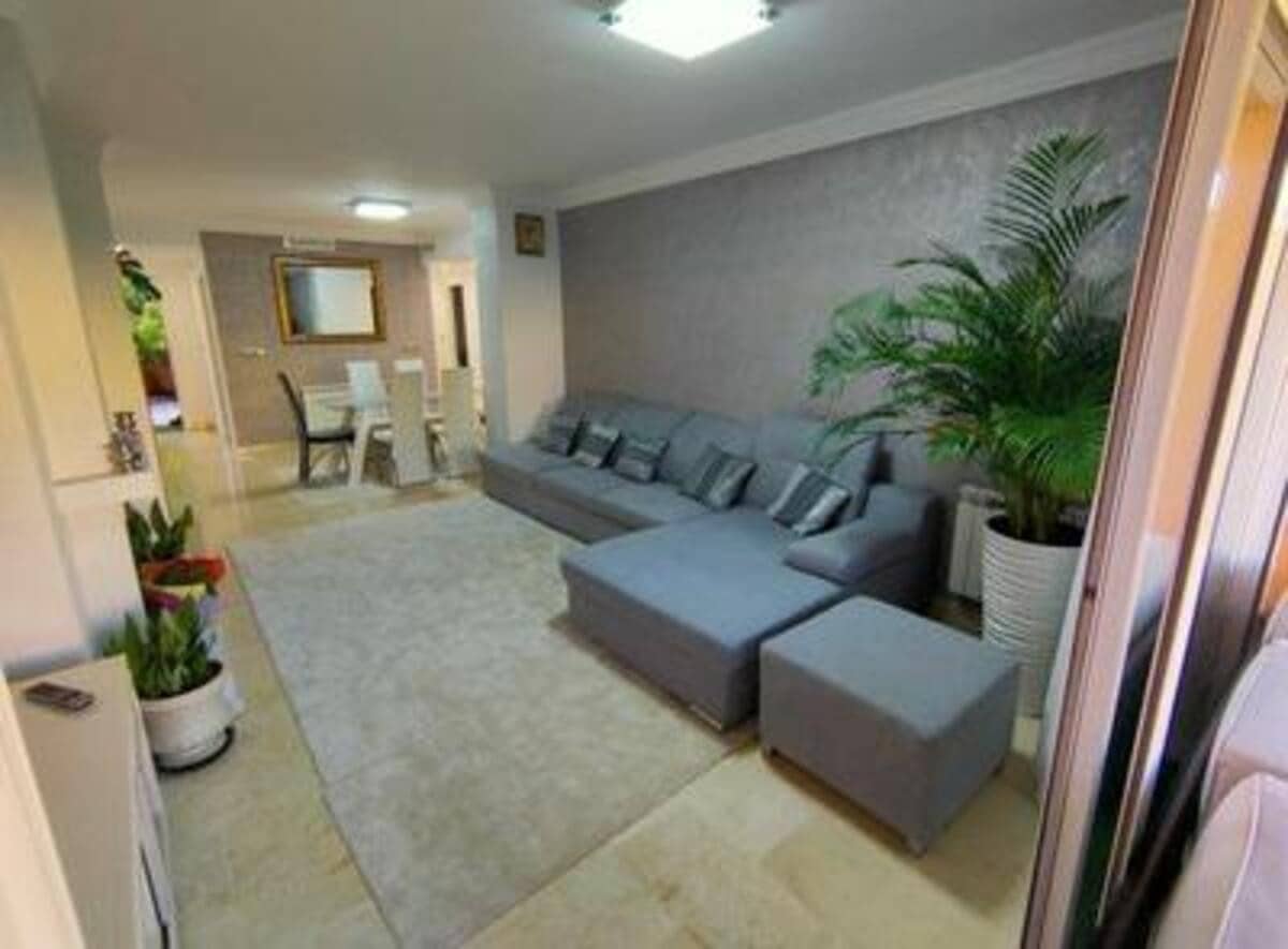 4 bedroom Apartment for rent in Guadalmina with pool garage - € 2,800 (Ref: 7505461)