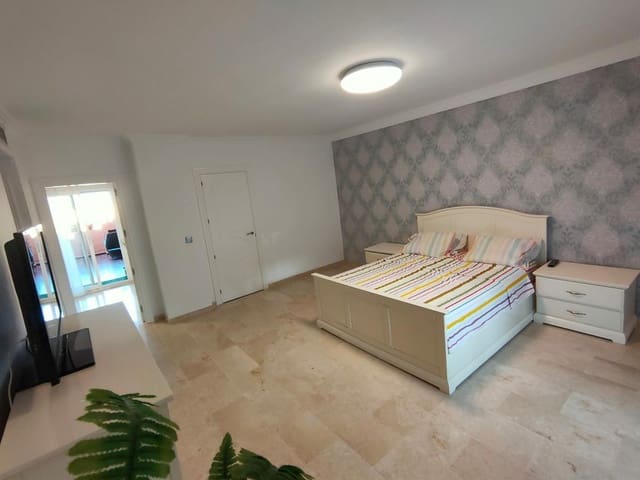 4 bedroom Apartment for rent in Guadalmina Alta, Marbella with pool garage - € 2,800 (Ref: 7505461)