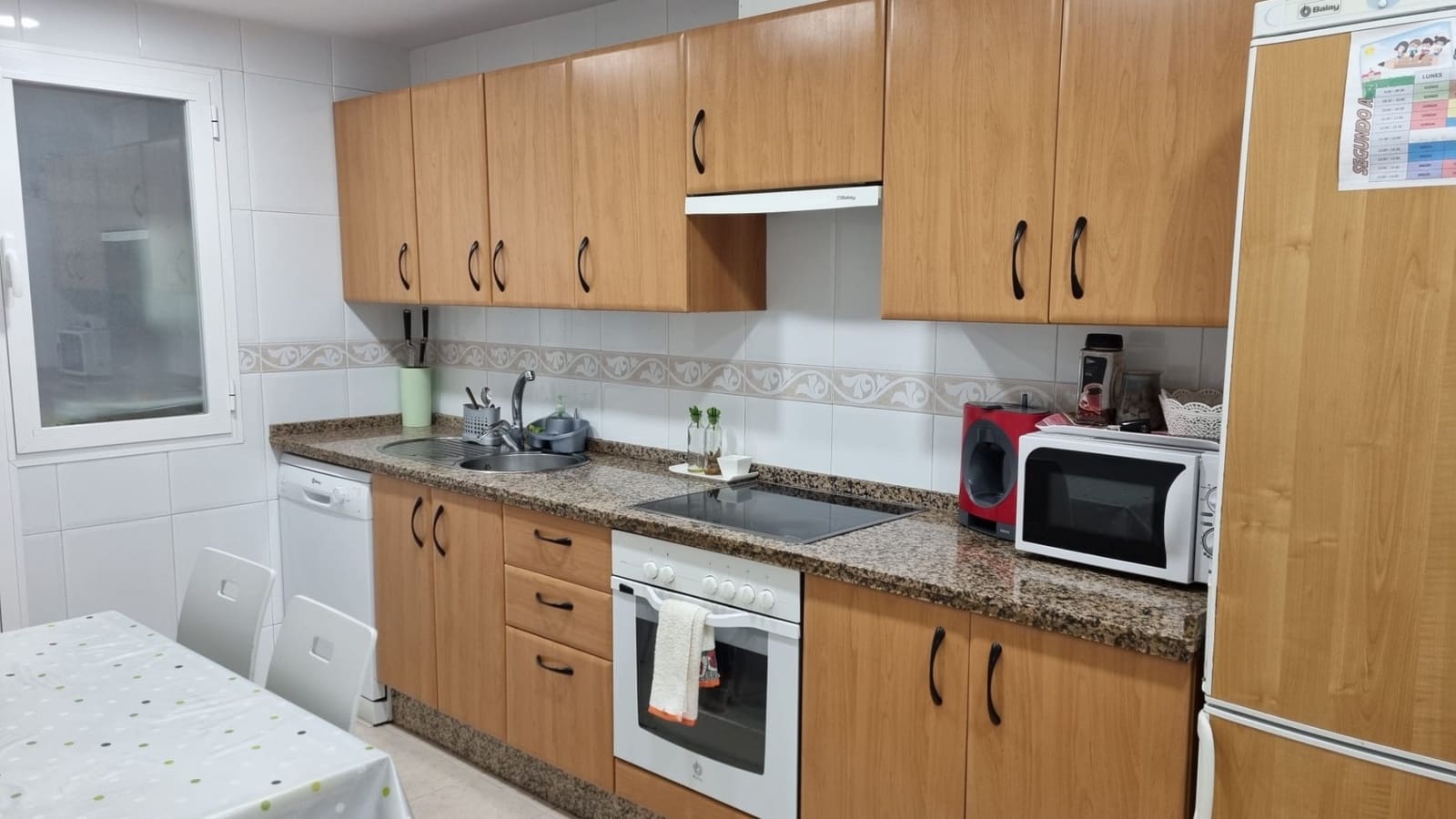4 bedroom Apartment for rent in Guadalmina with pool garage - € 2,800 (Ref: 7505461)